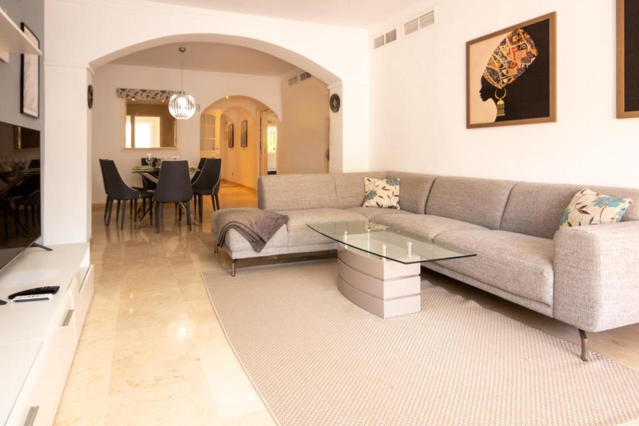 Ground Floor Apartment, Los Jardines De Santa Maria Elviria 马尔韦利亚 外观 照片